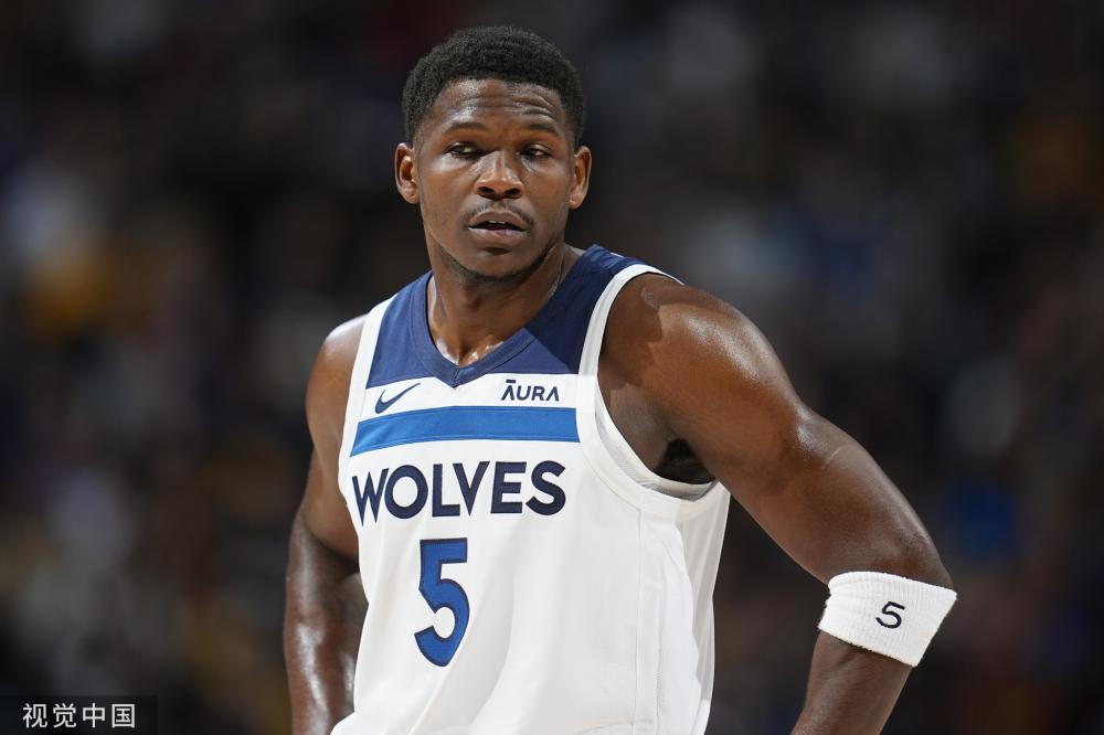 在今年的高 在今年的高