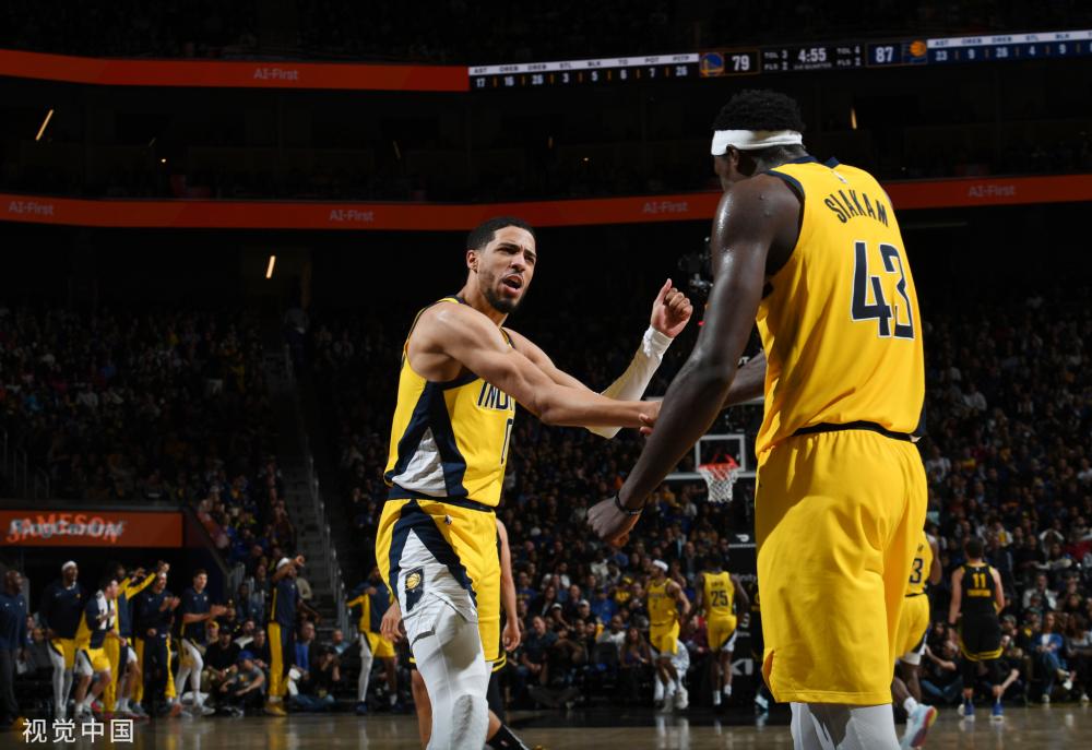 位选手在场 位选手在场