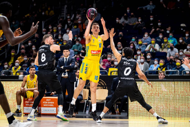 纽卡斯尔联 纽卡斯尔联