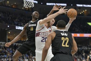 开拓者队内 开拓者队内