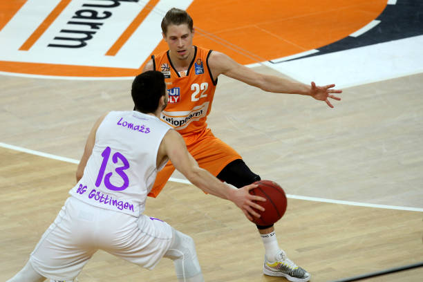 藏者在网络 藏者在网络